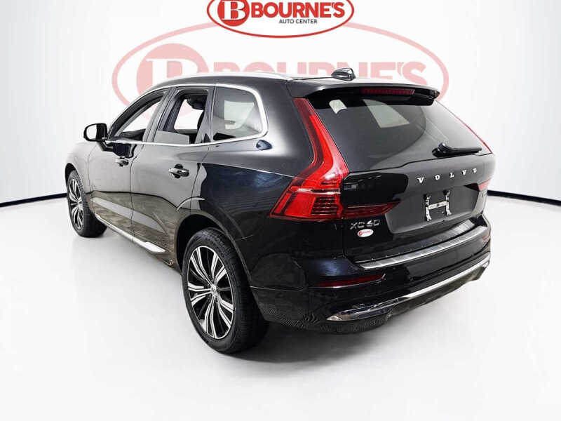2023 Volvo XC60 B5 Plus Bright Theme
