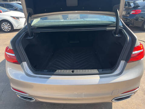 2017 BMW 7 Series 740i