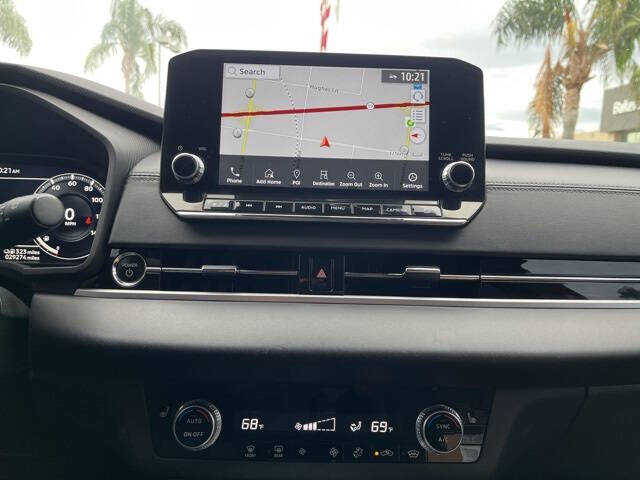 2023 Mitsubishi Outlander PHEV SE