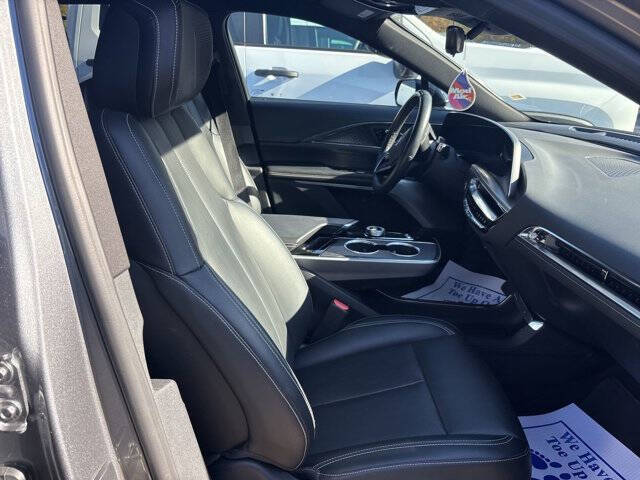 2023 Cadillac LYRIQ Luxury