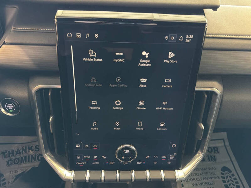 2025 GMC Acadia Elevation