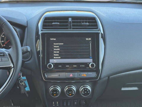 2025 Mitsubishi Outlander Sport S