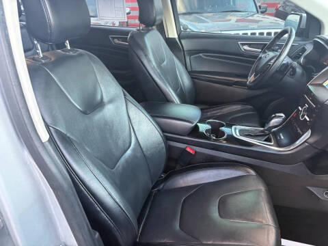 2017 Ford Edge Titanium