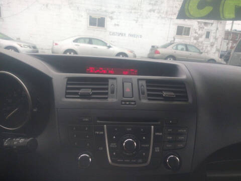 2013 Mazda MAZDA5 Touring