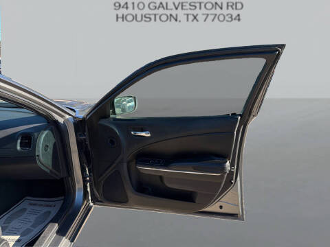 2011 Dodge Charger SE