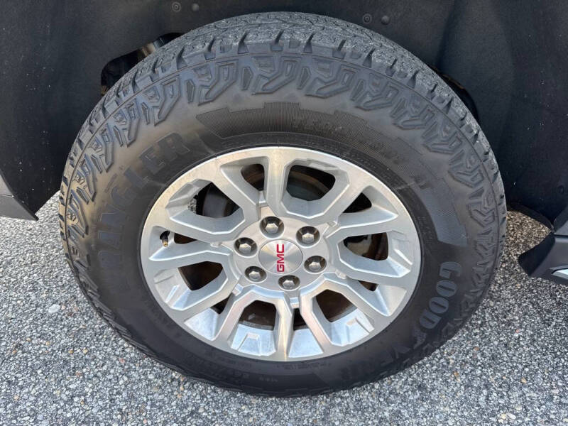 2020 GMC Yukon XL SLT