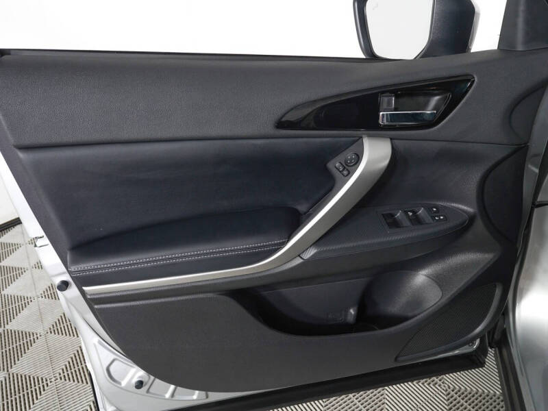 2026 Mitsubishi Eclipse Cross SE