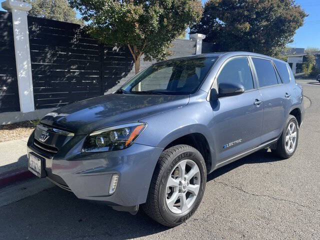 2012 Toyota RAV4 EV