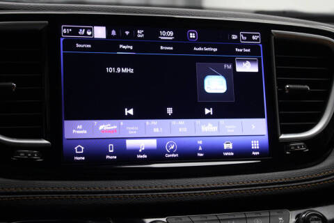 2022 Chrysler Pacifica Pinnacle