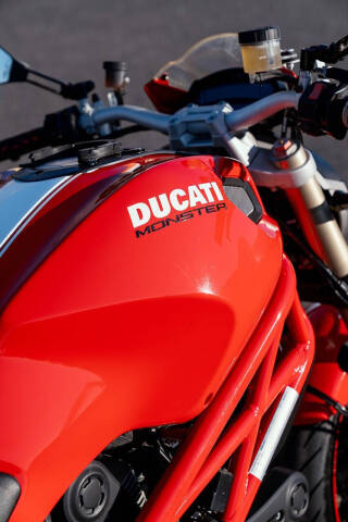 2013 Ducati Monster 1100 EVO