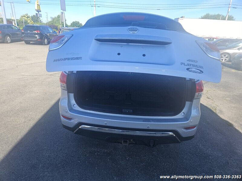 2014 Nissan Pathfinder Platinum