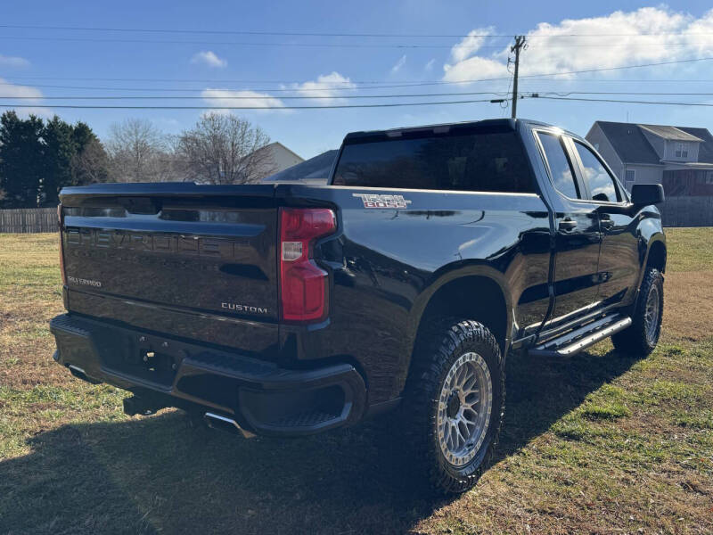 2019 Chevrolet Silverado 1500 Custom Trail Boss