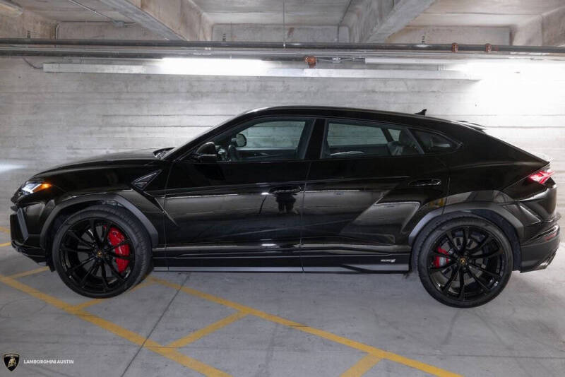 2024 Lamborghini Urus S