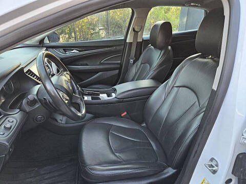 2017 Buick LaCrosse Essence