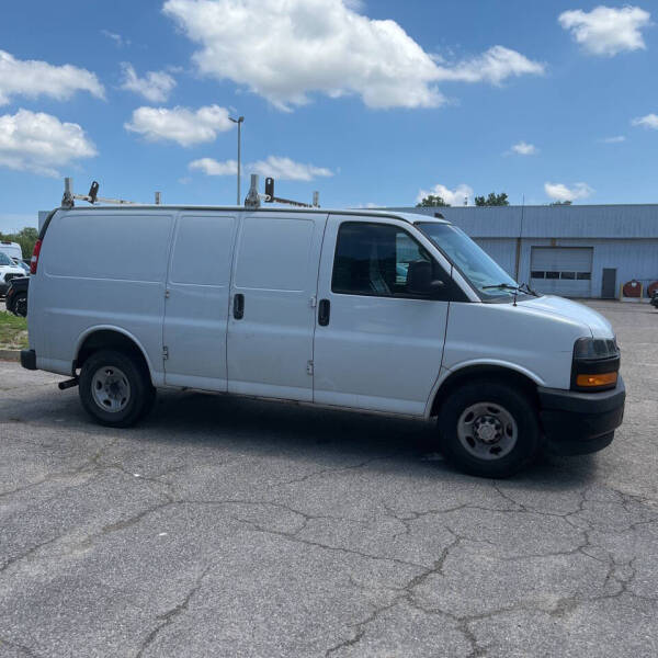 2020 Chevrolet Express 2500