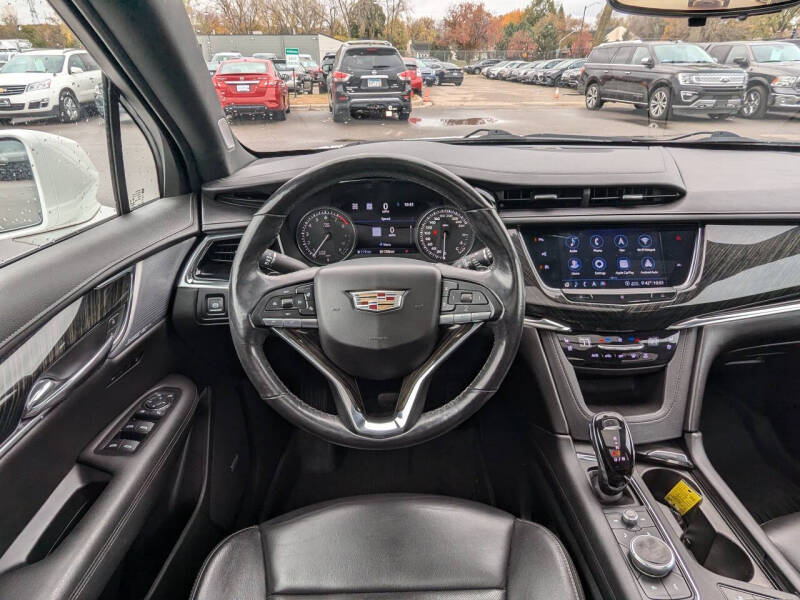 2020 Cadillac XT6 Premium Luxury