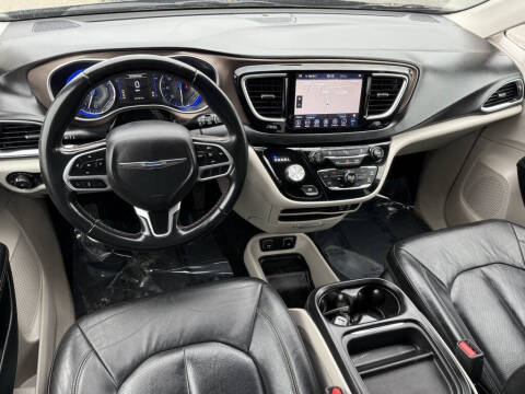 2018 Chrysler Pacifica Touring L