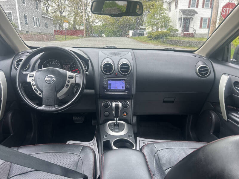 2011 Nissan Rogue SV
