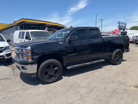 2015 Chevrolet Silverado 1500 for sale at Connect Truck and Van Center in Indianapolis IN