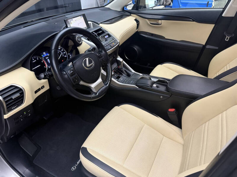 2015 Lexus NX 200t
