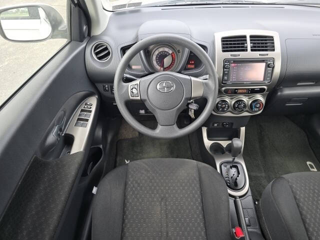 2014 Scion xD