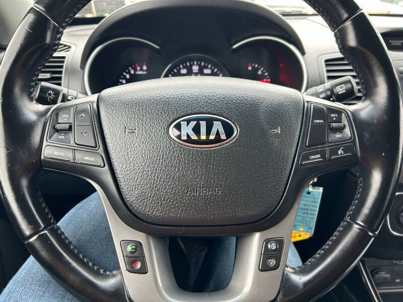 2014 Kia Sorento LX