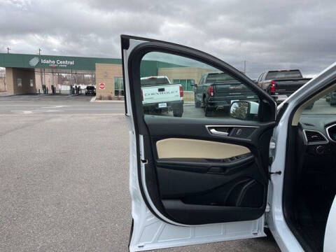 2021 Ford Edge SEL