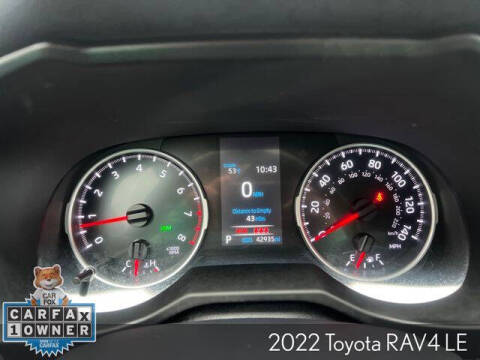 2022 Toyota RAV4 LE