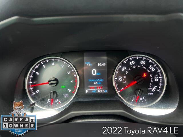 2022 Toyota RAV4 LE
