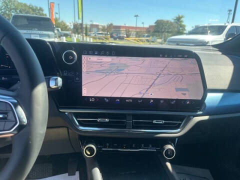 2026 Chevrolet Equinox EV LT 2