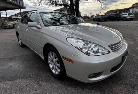 2004 Lexus ES 330 for sale at USA AUTO CENTER in Austin TX