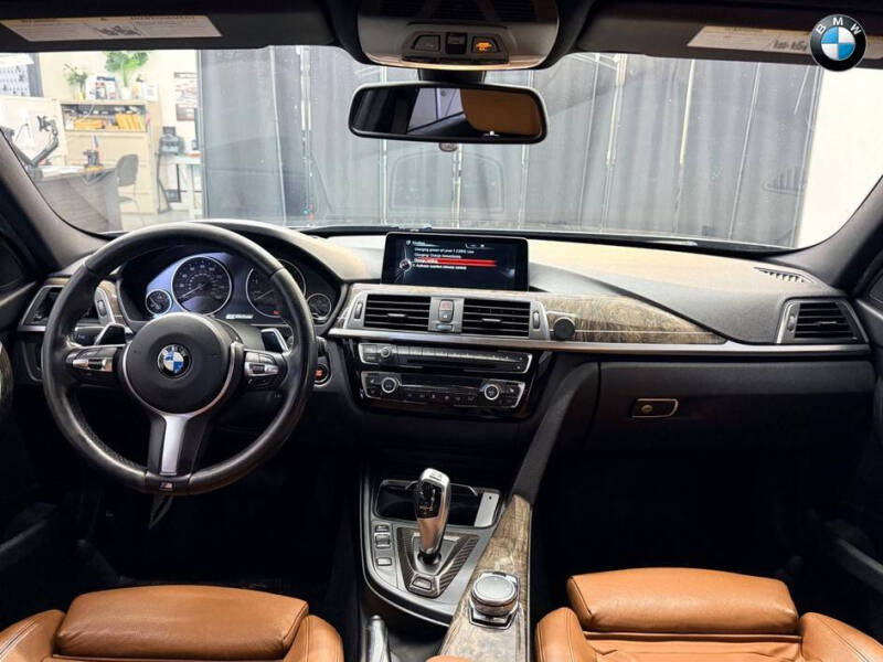 2016 BMW 3 Series 330e