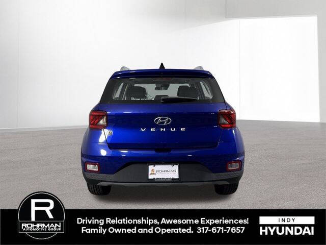 2022 Hyundai Venue SEL