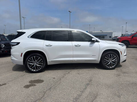 2025 Buick Enclave Avenir