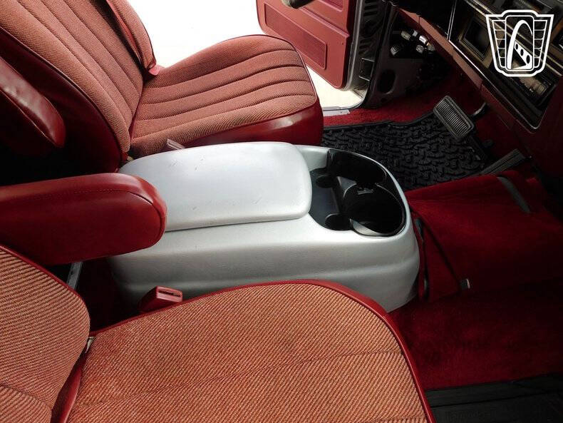 1988 Dodge Ramcharger 100