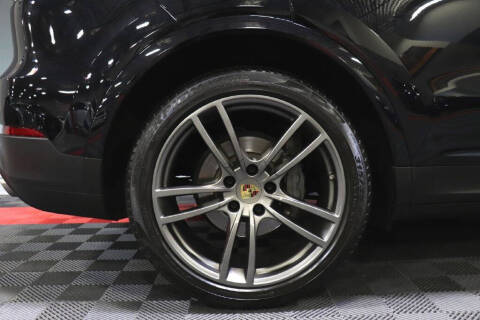 2019 Porsche Cayenne S