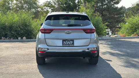 2022 Kia Sportage EX