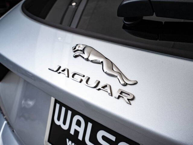 2019 Jaguar E-PACE P300 R-Dynamic SE