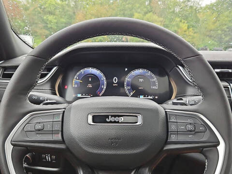 2025 Jeep Grand Cherokee Altitude X