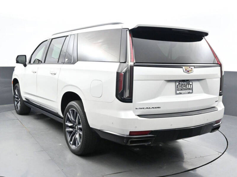 2021 Cadillac Escalade ESV Sport
