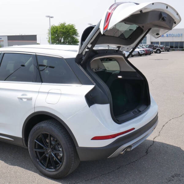 2023 Lincoln Corsair Standard