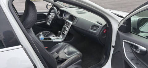 2012 Volvo S60 T6 R-Design