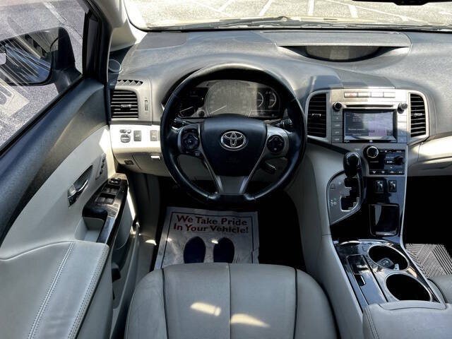 ToyotaVenza31