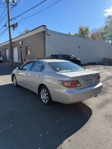 2004 Lexus ES 330