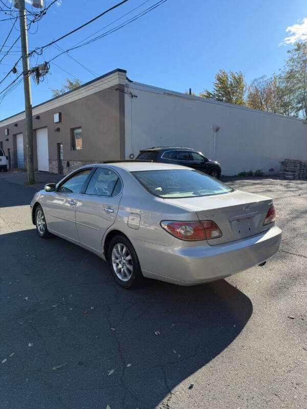 2004 Lexus ES 330