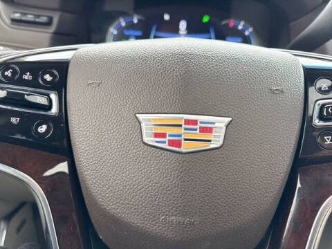 2016 Cadillac Escalade Luxury Collection