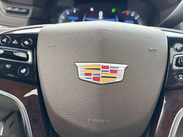 2016 Cadillac Escalade Luxury Collection