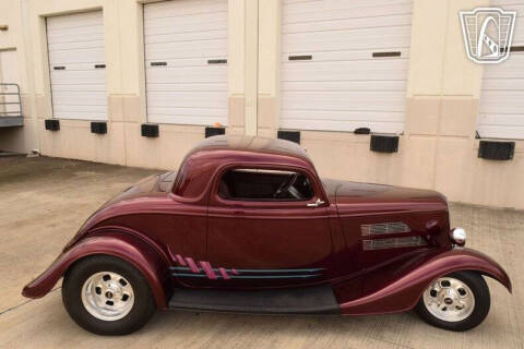 1933 Ford Model 18