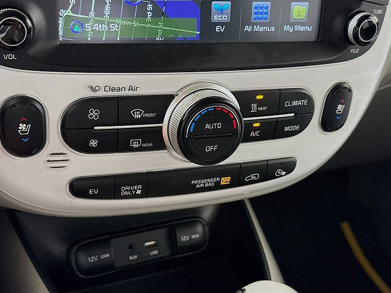 2017 Kia Soul EV +