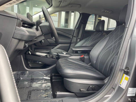 2023 Ford Mustang Mach-E Select